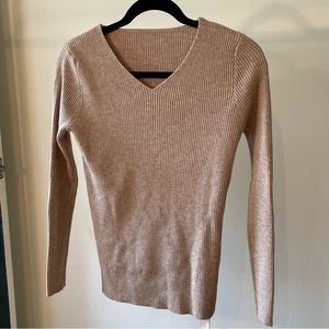 Commence Taupe Ribbed Sweater, size medium